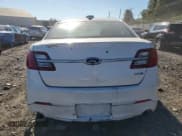 ✅ 2018 Ford Police Interceptor • VIN: 1FAHP2MK9JG137121 • Lot: 84435285. Wystawiony na Copart z przebiegiem 173 962 mil. Bezpłatny archiwum sprzedaży aukcyjnych z USA i szczegółowy raport historii pojazdu na DreamBid. Zdjęcie 6.