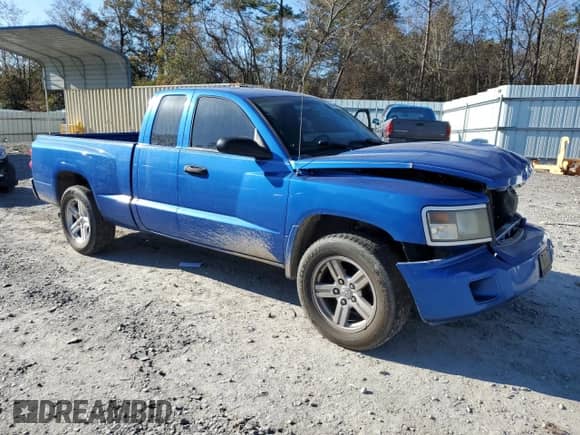 2008 Dodge Dakota Bighorn/Lonestar with VIN 1D7HE32K08S590579, listed as a Copart auction lot 85848484 with 143,435 mi miles and Salvage title. Bid and sale history available at DreamBid. Image 4.