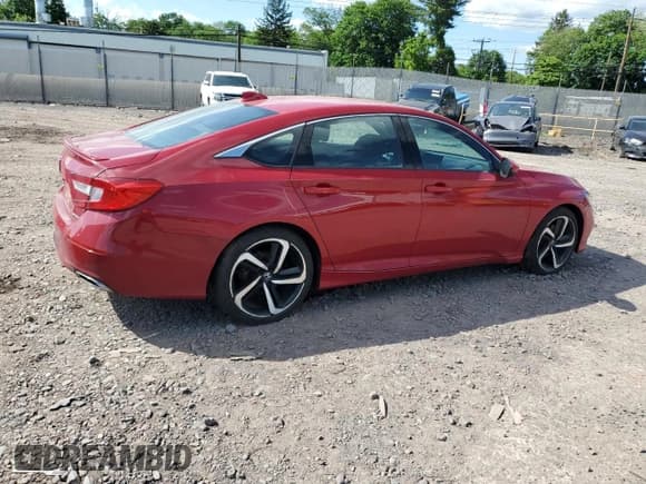 ✅ 2020 Honda Accord Sport • VIN: 1HGCV1F3XLA101603 • Lot: 57242335. Wystawiony na Copart z przebiegiem 59 847 mil. Bezpłatny archiwum sprzedaży aukcyjnych z USA i szczegółowy raport historii pojazdu na DreamBid. Zdjęcie 3.