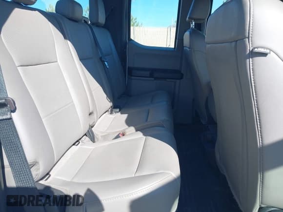 ✅ 2020 Ford F-250 XL • VIN: 1FT7X2BT2LEE26440 • Лот: 42478655. Опубликован ранее на IAAI с пробегом 279 166 миль. Бесплатный доступ к архиву аукционных продаж из США и подробный отчёт об истории автомобиля на DreamBid. Изображение 8.