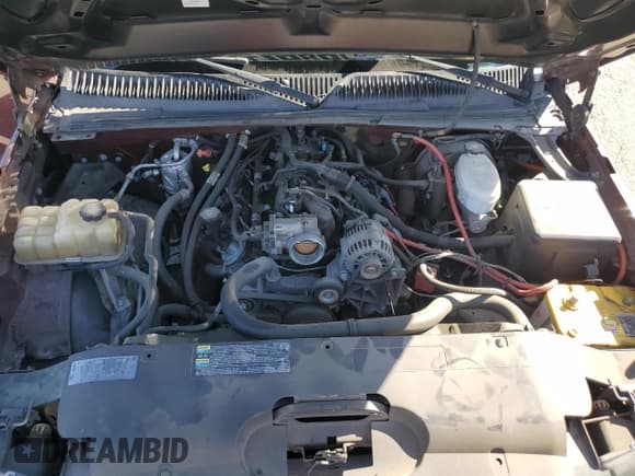 ✅ 2003 Chevrolet Silverado 1500 LT • VIN: 2GCEC19T731352467 • Лот: 71058724. Опубликован ранее на Copart с пробегом 166 706 миль. Бесплатный доступ к архиву аукционных продаж из США и подробный отчёт об истории автомобиля на DreamBid. Изображение 12.