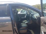 ✅ 2013 Chevrolet Captiva Sport LT • VIN: 3GNAL3EK4DS579698 • Lot: 41972058. Wystawiony na IAAI z przebiegiem 169 447 mil. Bezpłatny archiwum sprzedaży aukcyjnych z USA i szczegółowy raport historii pojazdu na DreamBid. Zdjęcie 5.