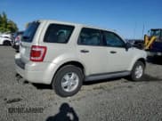 ✅ 2009 Ford Escape XLS • VIN: 1FMCU02789KB86699 • Лот: 80757745. Опубликован ранее на Copart с пробегом 105 934 миль. Бесплатный доступ к архиву аукционных продаж из США и подробный отчёт об истории автомобиля на DreamBid. Изображение 3.