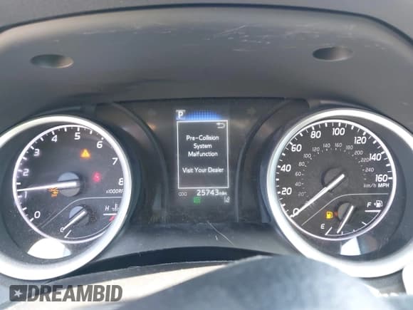 ✅ 2022 Toyota Camry LE • VIN: 4T1C11AK8NU697204 • Lot: 43405125. Listed on IAAI with 25,743 mi. Free auction sales archive from the USA and detailed vehicle history report at DreamBid. Image 7.