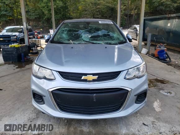 2018 Chevrolet Sonic LS с VIN 1G1JB5SH4J4111913, выставлен на аукционе Copart как лот 69295464 с пробегом 105 847 миль миль и Списание • Salvage title. История ставок и продаж доступна на DreamBid. Изображение 5.