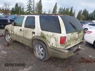 ✅ 2000 Oldsmobile Bravada • VIN: 1GHDT13W5Y2380834 • Лот: 43745708. Опубликован ранее на IAAI с пробегом Не указан. Бесплатный доступ к архиву аукционных продаж из США и подробный отчёт об истории автомобиля на DreamBid. Изображение 3.