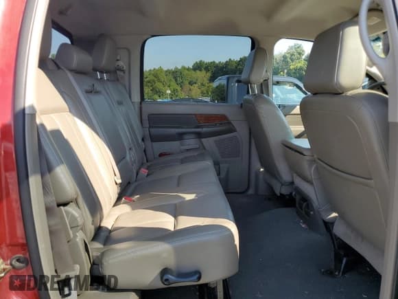 ✅ 2007 Dodge 1500 Laramie • VIN: 3D7KS19DX7G726541 • Lot: 71788575. Wystawiony na Copart z przebiegiem 200 069 mil. Bezpłatny archiwum sprzedaży aukcyjnych z USA i szczegółowy raport historii pojazdu na DreamBid. Zdjęcie 10.