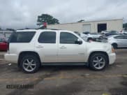 ✅ 2012 GMC Yukon SLT • VIN: 1GKS1CE01CR212913 • Lot: 42504883. Wystawiony na IAAI z przebiegiem 190 421 mil. Bezpłatny archiwum sprzedaży aukcyjnych z USA i szczegółowy raport historii pojazdu na DreamBid. Zdjęcie 13.