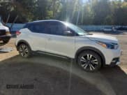 ✅ 2020 Nissan Kicks SR • VIN: 3N1CP5DV3LL564909 • Lot: 87259835. Listed on Copart with 103,147 mi. Free auction sales archive from the USA and detailed vehicle history report at DreamBid. Image 4.