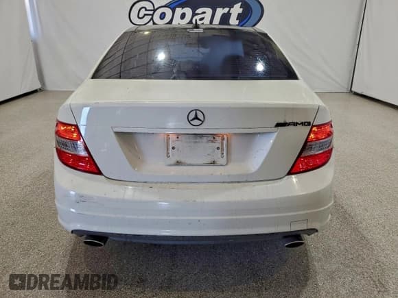 ✅ 2010 Mercedes-Benz C 300 Sport • VIN: WDDGF8BBXAF425367 • Lot: 93712295. Listed on Copart with 112,895 mi. Free auction sales archive from the USA and detailed vehicle history report at DreamBid. Image 6.