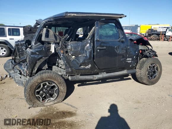 ✅ 2020 Jeep Wrangler Unlimited Sport • VIN: 1C4HJXDM8LW248682 • Lot: 72225934. Wystawiony na Copart z przebiegiem Nie podano. Bezpłatny archiwum sprzedaży aukcyjnych z USA i szczegółowy raport historii pojazdu na DreamBid. Zdjęcie 3.