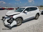 ✅ 2019 Hyundai Santa Fe SEL • VIN: 5NMS33AD2KH088281 • Лот: 80778475. Опубликован ранее на Copart с пробегом 105 969 миль. Бесплатный доступ к архиву аукционных продаж из США и подробный отчёт об истории автомобиля на DreamBid. Изображение 1.