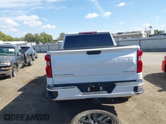 ✅ 2023 Chevrolet Silverado 1500 Custom • VIN: 1GCPABEK5PZ112977 • Лот: 43189294. Опубликован ранее на IAAI с пробегом 71 980 миль. Бесплатный доступ к архиву аукционных продаж из США и подробный отчёт об истории автомобиля на DreamBid. Изображение 16.