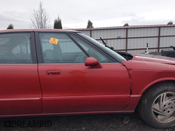 ✅ 1999 Oldsmobile 88 LS • VIN: 1G3HN52K7X4837752 • Lot: 41657894. Listed on IAAI with 177,423 mi. Free auction sales archive from the USA and detailed vehicle history report at DreamBid. Image 13.