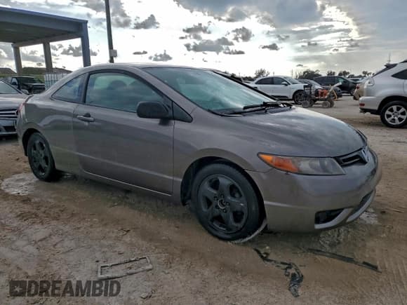 ✅ 2007 Honda Civic LX • VIN: 2HGFG12647H551312 • Lot: 94427525. Listed on Copart with 173,734 mi. Free auction sales archive from the USA and detailed vehicle history report at DreamBid. Image 4.