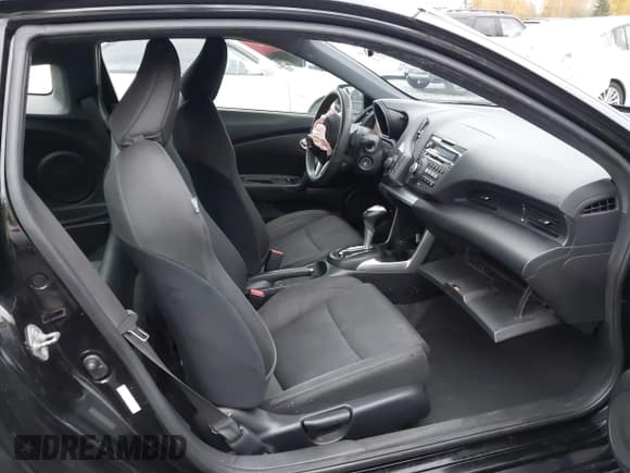 ✅ 2012 Honda CR-Z • VIN: JHMZF1D48CS004281 • Lot: 43599973. Wystawiony na IAAI z przebiegiem 202 676 mil. Bezpłatny archiwum sprzedaży aukcyjnych z USA i szczegółowy raport historii pojazdu na DreamBid. Zdjęcie 17.