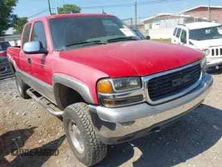 ✅ 2002 GMC Sierra 1500 SLE • VIN: 2GTEK19T721409638 • Лот: 43026348. Опубликован ранее на IAAI с пробегом 218 504 миль. Бесплатный доступ к архиву аукционных продаж из США и подробный отчёт об истории автомобиля на DreamBid. Изображение 1.