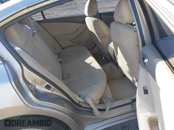 ✅ 2012 Nissan Altima SL • VIN: 1N4AL2AP2CC228237 • Lot: 43561450. Listed on IAAI with 152,893 mi. Free auction sales archive from the USA and detailed vehicle history report at DreamBid. Image 8.