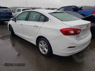 ✅ 2017 Chevrolet Cruze LT • VIN: 1G1BE5SM7H7138380 • Lot: 71680542. Wystawiony na Copart z przebiegiem 66 682 mil. Bezpłatny archiwum sprzedaży aukcyjnych z USA i szczegółowy raport historii pojazdu na DreamBid. Zdjęcie 2.