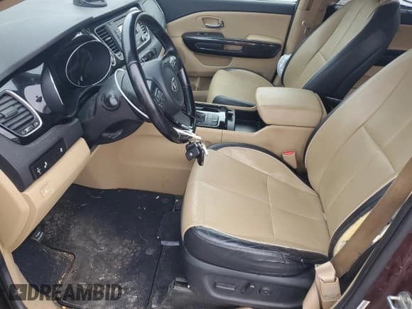 ✅ 2015 Kia Sedona EX • VIN: KNDMC5C13F6020047 • Лот: 85277065. Опубликован ранее на Copart с пробегом 139 820 миль. Бесплатный доступ к архиву аукционных продаж из США и подробный отчёт об истории автомобиля на DreamBid. Изображение 7.