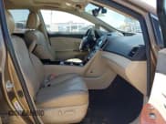✅ 2011 Toyota Venza • VIN: 4T3BK3BB3BU059979 • Lot: 43124364. Wystawiony na IAAI z przebiegiem 199 808 mil. Bezpłatny archiwum sprzedaży aukcyjnych z USA i szczegółowy raport historii pojazdu na DreamBid. Zdjęcie 5.