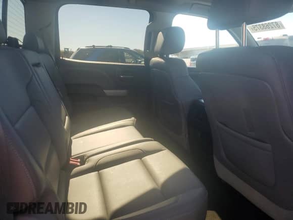 2015 Chevrolet Silverado 1500 LTZ z VIN 3GCUKSEC9FG225869, wystawiony jako Copart lot #87268375 z przebiegiem 288 050 mil mil oraz Czysty tytuł • Clean title. Historia ofert i sprzedaży dostępna na DreamBid. Obrazek 10.