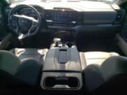 ✅ 2022 Chevrolet Silverado 1500 ZR2 • VIN: 3GCUDHELXNG598852 • Лот: 58558395. Опубликован ранее на Copart с пробегом 31 857 миль. Бесплатный доступ к архиву аукционных продаж из США и подробный отчёт об истории автомобиля на DreamBid. Изображение 8.