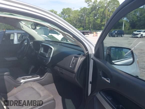 ✅ 2019 Chevrolet Colorado 2WD LT • VIN: 1GCGSCEN6K1121272 • Лот: 43062118. Опубликован ранее на IAAI с пробегом 67 895 миль. Бесплатный доступ к архиву аукционных продаж из США и подробный отчёт об истории автомобиля на DreamBid. Изображение 5.