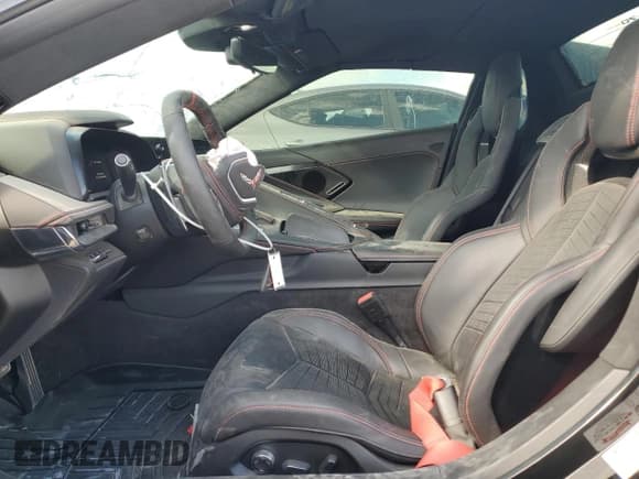 ✅ 2023 Chevrolet Corvette 3LT • VIN: 1G1YC3D47P5104970 • Лот: 77749024. Опубликован ранее на Copart с пробегом 12 648 миль. Бесплатный доступ к архиву аукционных продаж из США и подробный отчёт об истории автомобиля на DreamBid. Изображение 7.