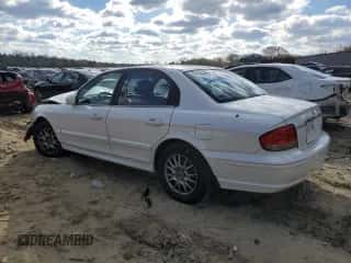 2004 Hyundai Sonata z VIN KMHWF25SX4A041939, wystawiony jako Copart lot #83595624 z przebiegiem 143 228 mil mil oraz Szkoda całkowita • Salvage title. Historia ofert i sprzedaży dostępna na DreamBid. Obrazek 2.