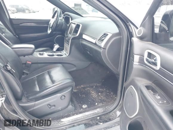 ✅ 2016 Jeep Grand Cherokee Overland • VIN: 1C4RJFCM5GC474718 • Лот: 41307515. Опубликован ранее на IAAI с пробегом 153 246 миль. Бесплатный доступ к архиву аукционных продаж из США и подробный отчёт об истории автомобиля на DreamBid. Изображение 5.