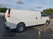 ✅ 2018 Chevrolet Express Cargo • VIN: 1GCWGBFP1J1340565 • Lot: 92862785. Listed on Copart with 228,423 mi. Free auction sales archive from the USA and detailed vehicle history report at DreamBid. Image 3.