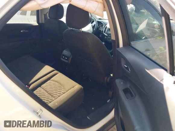 2019 Chevrolet Equinox LT z VIN 3GNAXKEV2KS608590, wystawiony jako IAAI lot #43260807 z przebiegiem 87 185 mil mil oraz . Historia ofert i sprzedaży dostępna na DreamBid. Obrazek 8.