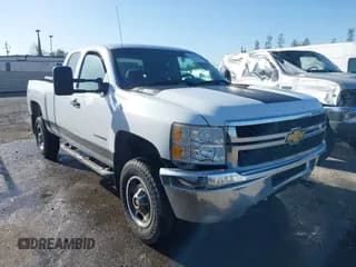 ✅ 2013 Chevrolet Silverado 2500HD Work Truck • VIN: 1GC2KVCGXDZ403672 • Lot: 41944179. Listed on IAAI with 232,436 mi. Free auction sales archive from the USA and detailed vehicle history report at DreamBid. Image 1.