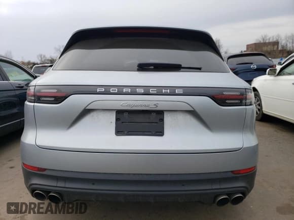 ✅ 2023 Porsche Cayenne S • VIN: WP1AB2AY2PDA14143 • Лот: 48045204. Опубликован ранее на Copart с пробегом 37 303 миль. Бесплатный доступ к архиву аукционных продаж из США и подробный отчёт об истории автомобиля на DreamBid. Изображение 6.