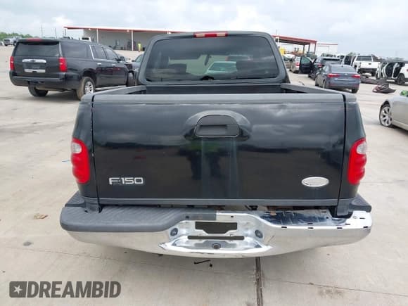 ✅ 2001 Ford F-150 XL • VIN: 1FTZX07201KF98445 • Lot: 42103480. Listed on IAAI with Not provided. Free auction sales archive from the USA and detailed vehicle history report at DreamBid. Image 15.
