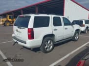 ✅ 2013 Chevrolet Tahoe LT • VIN: 1GNSCBE01DR331571 • Lot: 43713192. Wystawiony na IAAI z przebiegiem 167 814 mil. Bezpłatny archiwum sprzedaży aukcyjnych z USA i szczegółowy raport historii pojazdu na DreamBid. Zdjęcie 4.