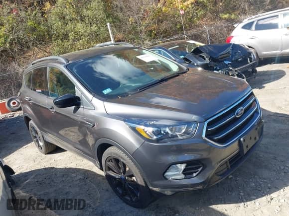 2018 Ford Escape SE с VIN 1FMCU9GD9JUA78037, выставлен на аукционе IAAI как лот 43536985 с пробегом 108 739 миль миль и . История ставок и продаж доступна на DreamBid. Изображение 1.