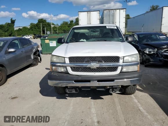 ✅ 2005 Chevrolet Silverado 1500 Z71 • VIN: 1GCEK19Z35Z211302 • Лот: 58329194. Опубликован ранее на Copart с пробегом Не указан. Бесплатный доступ к архиву аукционных продаж из США и подробный отчёт об истории автомобиля на DreamBid. Изображение 5.