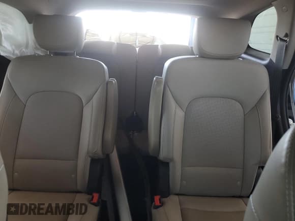 ✅ 2017 Hyundai Santa Fe Limited Ultimate • VIN: KM8SR4HF8HU218010 • Лот: 58524634. Опубликован ранее на Copart с пробегом 81 806 миль. Бесплатный доступ к архиву аукционных продаж из США и подробный отчёт об истории автомобиля на DreamBid. Изображение 10.