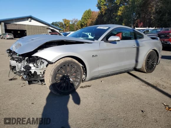 ✅ 2018 Ford Mustang GT Premium • VIN: 1FA6P8CF7J5112423 • Lot: 82376055. Listed on Copart with 29,774 mi. Free auction sales archive from the USA and detailed vehicle history report at DreamBid. Image 1.