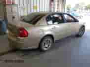 2007 Chevrolet Malibu LS z VIN 1G1ZS58N47F114307, wystawiony jako IAAI lot #42735399 z przebiegiem Nie podano mil oraz . Historia ofert i sprzedaży dostępna na DreamBid. Obrazek 4.