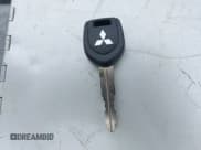 ✅ 2004 Mitsubishi Outlander LS • VIN: JA4LZ31F14U060725 • Lot: 42586920. Wystawiony na IAAI z przebiegiem 179 553 mil. Bezpłatny archiwum sprzedaży aukcyjnych z USA i szczegółowy raport historii pojazdu na DreamBid. Zdjęcie 11.