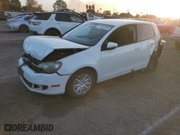 ✅ 2012 Volkswagen Golf • VIN: WVWAB7AJ3CW217221 • Лот: 87527645. Опубликован ранее на Copart с пробегом 156 850 миль. Бесплатный доступ к архиву аукционных продаж из США и подробный отчёт об истории автомобиля на DreamBid. Изображение 1.