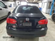 ✅ 2014 Volkswagen Jetta SE • VIN: 3VWD07AJ7EM387035 • Lot: 81610515. Wystawiony na Copart z przebiegiem 168 227 mil. Bezpłatny archiwum sprzedaży aukcyjnych z USA i szczegółowy raport historii pojazdu na DreamBid. Zdjęcie 6.