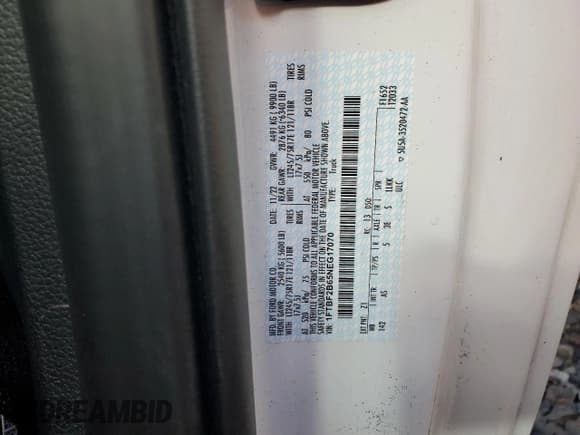 ✅ 2022 Ford F-250 XL • VIN: 1FTBF2B65NEG17070 • Lot: 91765965. Wystawiony na Copart z przebiegiem 18 632 mil. Bezpłatny archiwum sprzedaży aukcyjnych z USA i szczegółowy raport historii pojazdu na DreamBid. Zdjęcie 12.