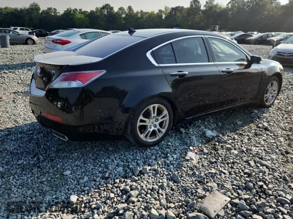 ✅ 2010 Acura TL Technology • VIN: 19UUA8F53AA016321 • Lot: 63973385. Wystawiony na Copart z przebiegiem Nie podano. Bezpłatny archiwum sprzedaży aukcyjnych z USA i szczegółowy raport historii pojazdu na DreamBid. Zdjęcie 3.