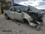 ✅ 2006 Lincoln Mark LT • VIN: 5LTPW185X6FJ11225 • Лот: 71627364. Опубликован ранее на Copart с пробегом Не указан. Бесплатный доступ к архиву аукционных продаж из США и подробный отчёт об истории автомобиля на DreamBid. Изображение 4.