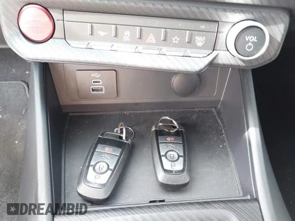 ✅ 2024 Ford Mustang GT • VIN: 1FA6P8CF3R5417168 • Lot: 43300904. Listed on IAAI with 7,430 mi. Free auction sales archive from the USA and detailed vehicle history report at DreamBid. Image 11.