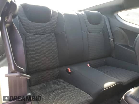 2013 Hyundai Genesis Coupe R-Spec с VIN KMHHT6KD0DU110439, выставлен на аукционе Copart как лот 75731524 с пробегом 154 382 миль миль и Списание • Salvage title. История ставок и продаж доступна на DreamBid. Изображение 11.